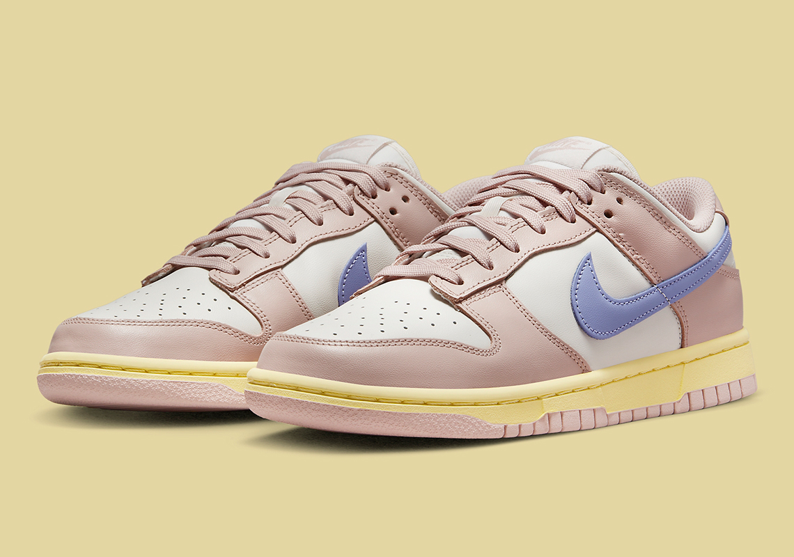 Nike Dunk Low WMNS Pink Oxford