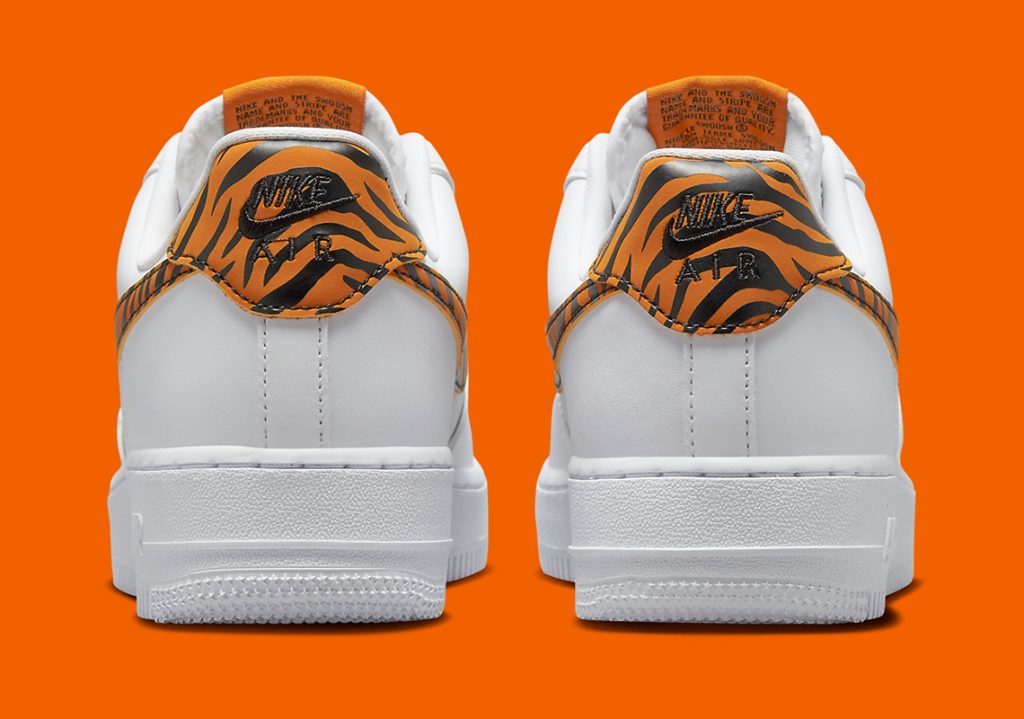 Nike Air Force 1 Low WMNS Tiger Stripes