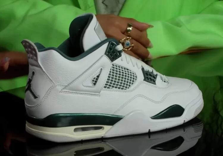 Air Jordan 4 Retro Oxidized Green FQ8138-103