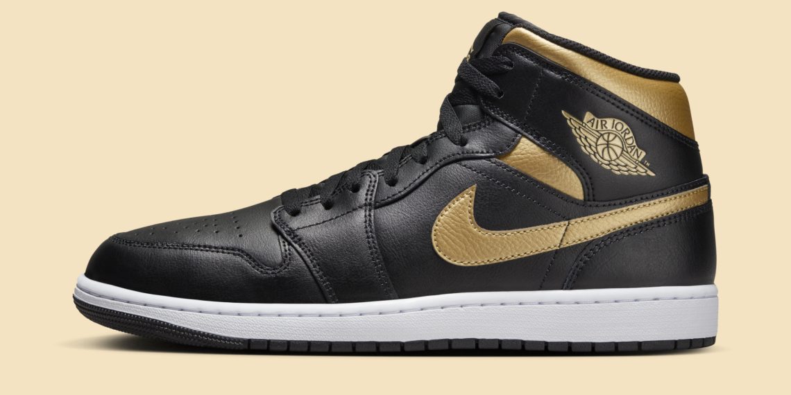 Air Jordan 1 Mid Black / Metallic Gold DQ8426-071