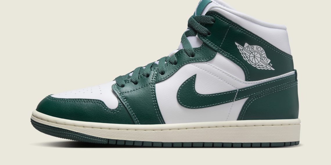Air Jordan 1 Mid White / Oxidized Green BQ6472-133