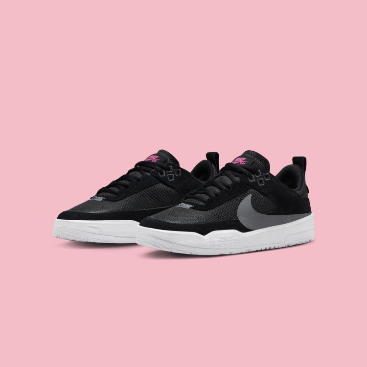 Nike SB Day One GS Black / Alchemy Pink FN4210-002