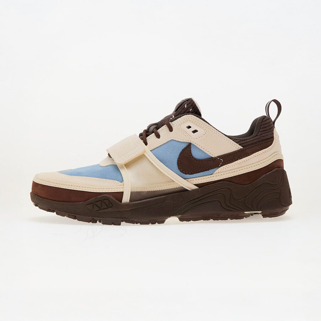 Travis Scott x Nike Zoom Field Jaxx Leche Blue HQ3072-400