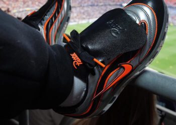 Patta x Nike Cryo Shot Hyper Crimson IM0589-001 Release Date 2026 Summer